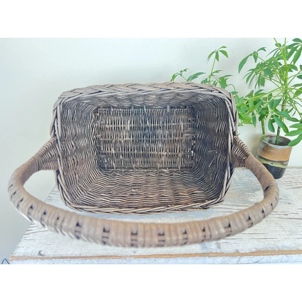 Vintage Rustic Mid Century Dark Brown Primitive Gathering Basket High Handle 18”